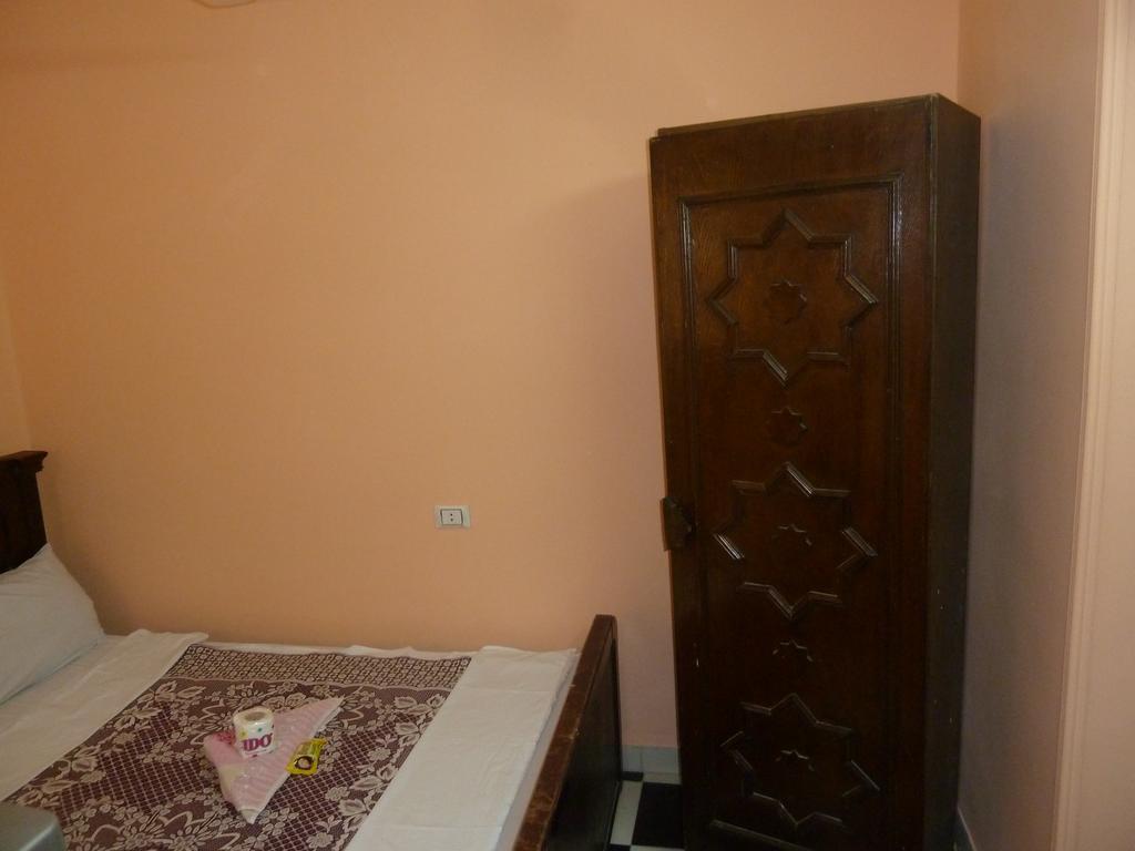 Venus Hostel Cairo Exterior photo