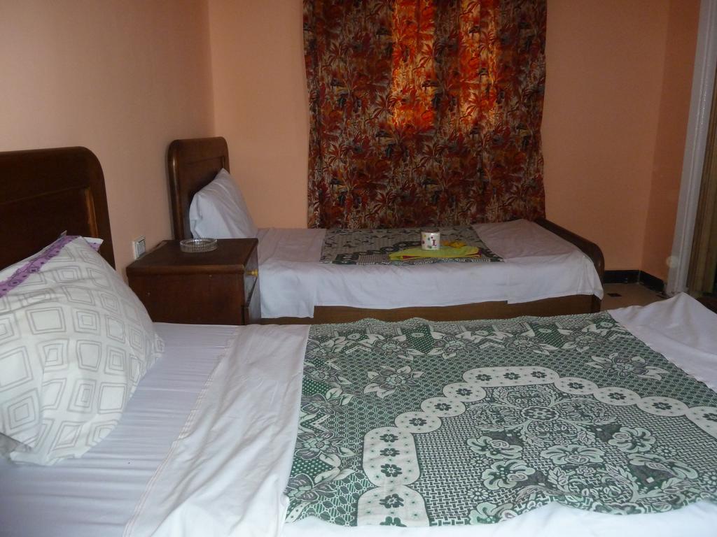 Venus Hostel Cairo Exterior photo