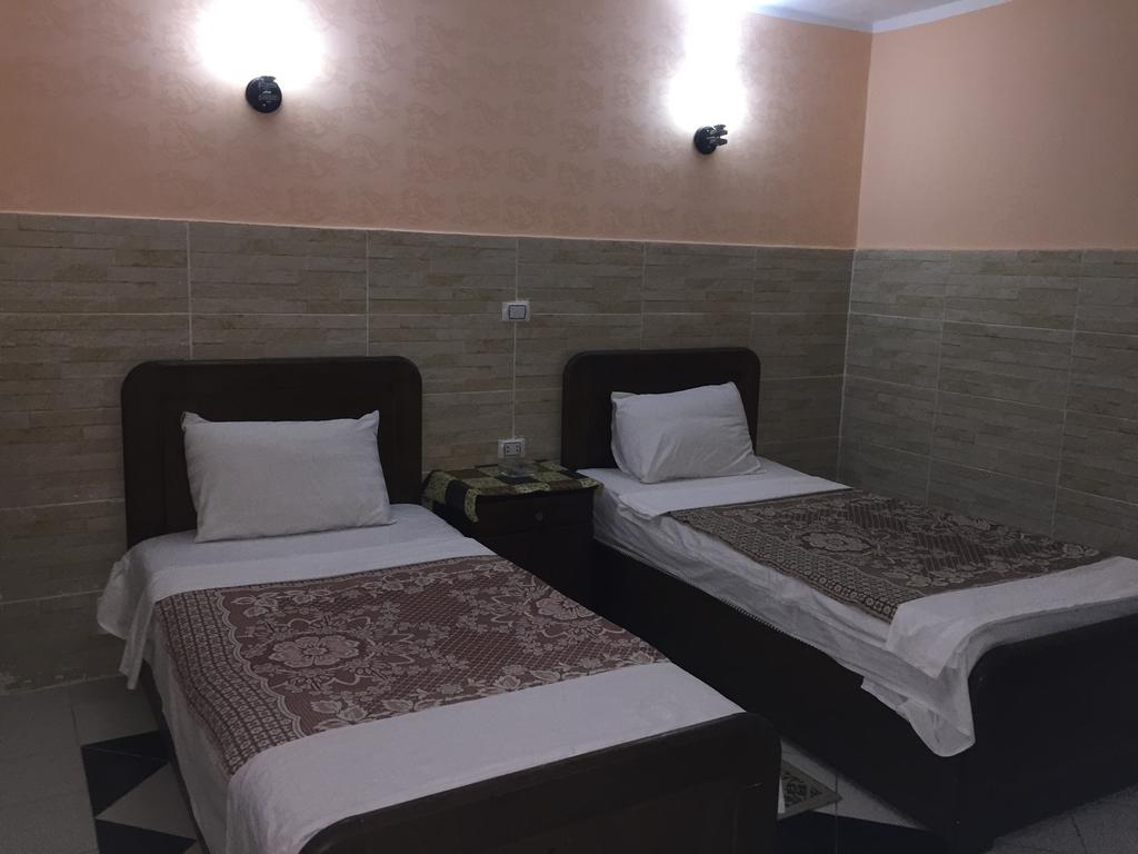 Venus Hostel Cairo Exterior photo