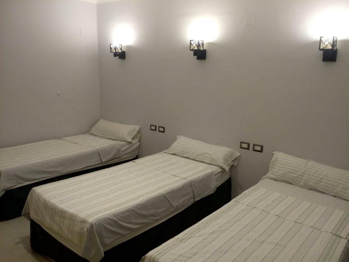 Venus Hostel Cairo Exterior photo